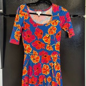 DONATING Bright summer floral dress.  Adorable flare